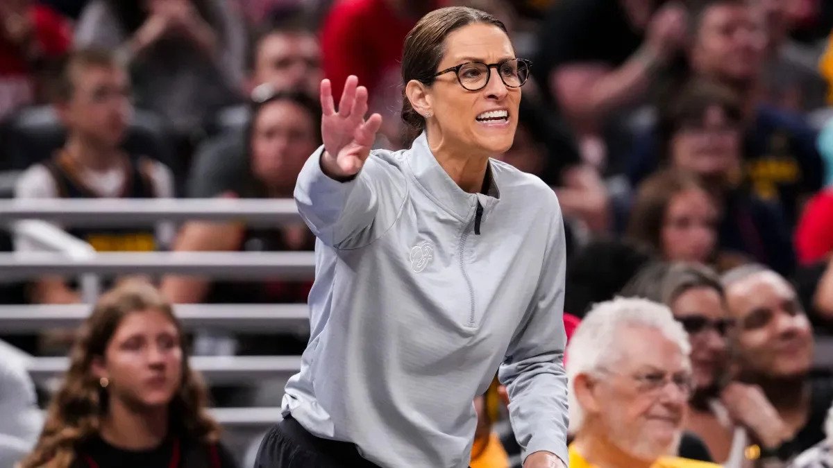 Stephanie White reveals when Team USA preparation begins after Fever win