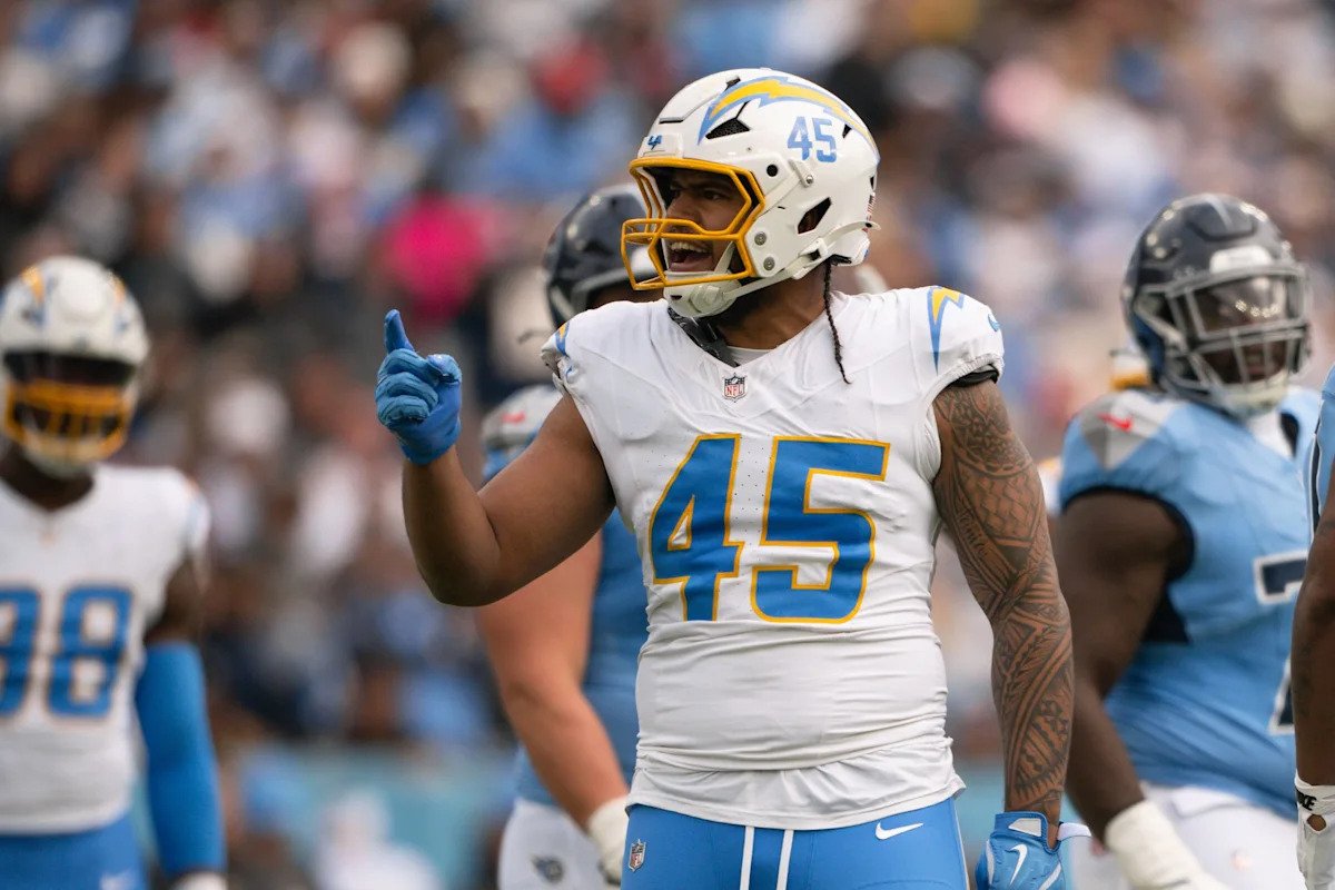 USA Today Ranked the Chargers' Defense in the NFL's Top 10