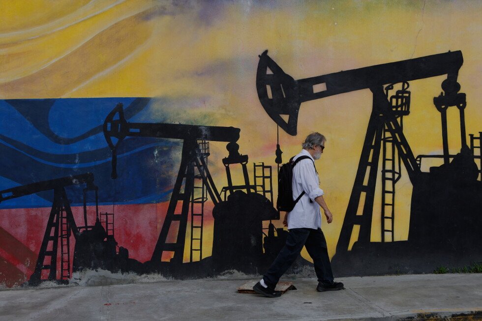 What we know about new US-Venezuela oil deal