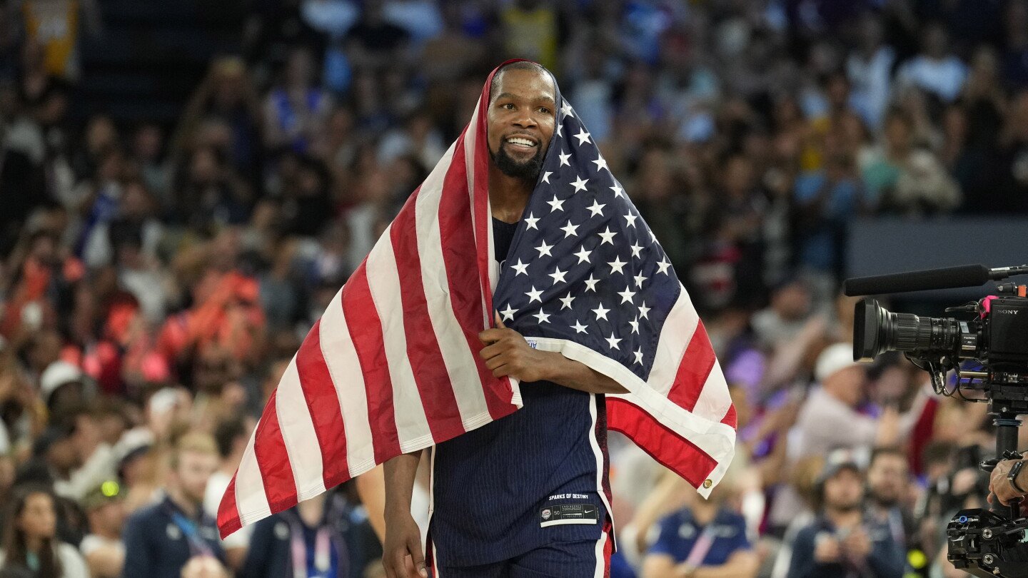 Kevin Durant: USA Basketball GM is 'one of my main goals'