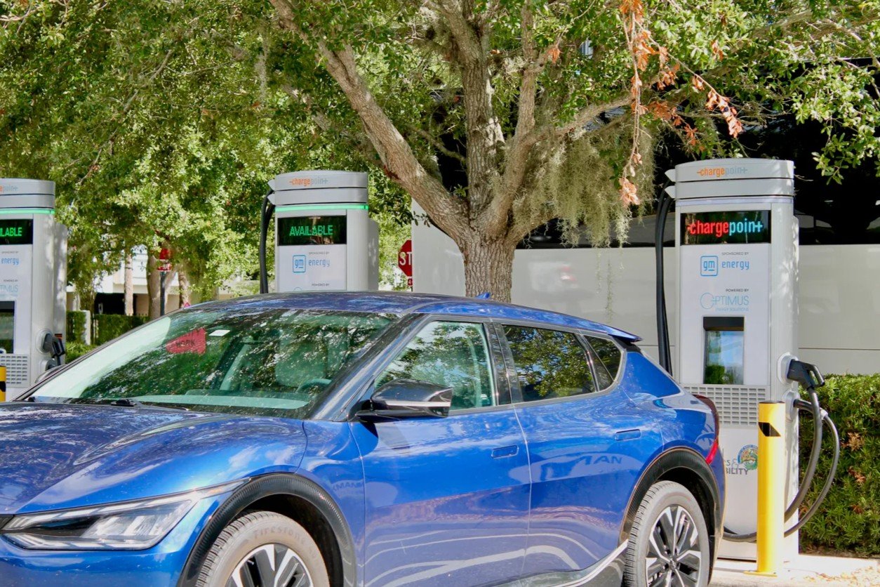 Chargepoint optimus energy usa charging stations cropped