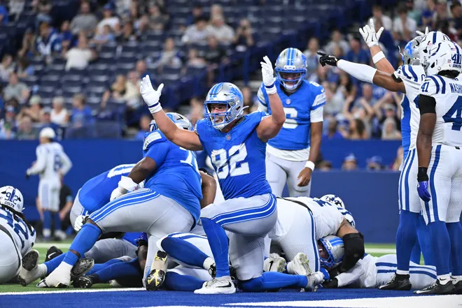 Aug 29, 2026; Indianapolis, Indiana, USA;  Detroit Lions tight end Thomas Gordon (82) gestures for a touchdown against the Indianapolis Colts during the second half at Lucas Oil Stadium.  Mandatory Credit: Robert Goddin-Imagn Images