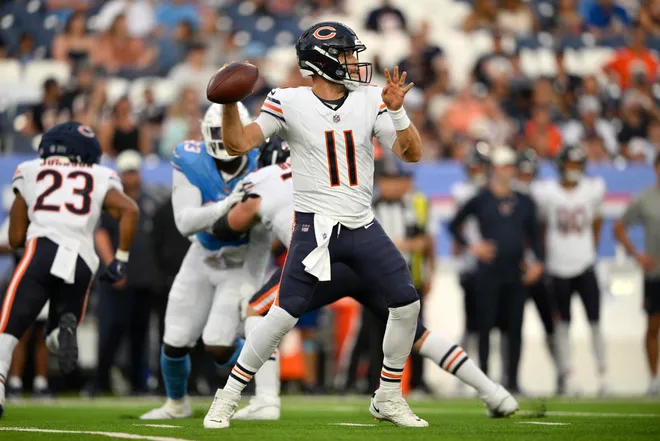 Aug 29, 2026; Nashville, Tennessee, USA;  Chicago Bears quarterback Case Keenum (11) passes against the Tennessee Titans during the third quarter at Nissan Stadium.  Mandatory Credit: Steve Roberts-Imagn Images