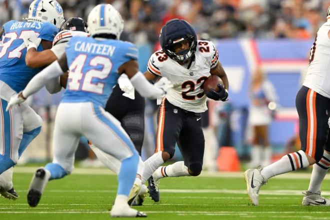 Aug 29, 2026; Nashville, Tennessee, USA;  Chicago Bears running back Roschon Johnson (23) runs against the Tennessee Titans during the third quarter at Nissan Stadium.  Mandatory Credit: Steve Roberts-Imagn Images
