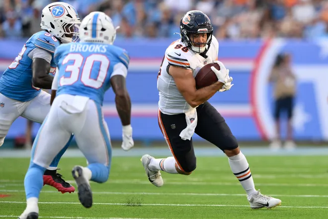 Aug 29, 2026; Nashville, Tennessee, USA;  Chicago Bears tight end Stephen Carlson (88) runs against the Tennessee Titans during the second quarter at Nissan Stadium.  Mandatory Credit: Steve Roberts-Imagn Images