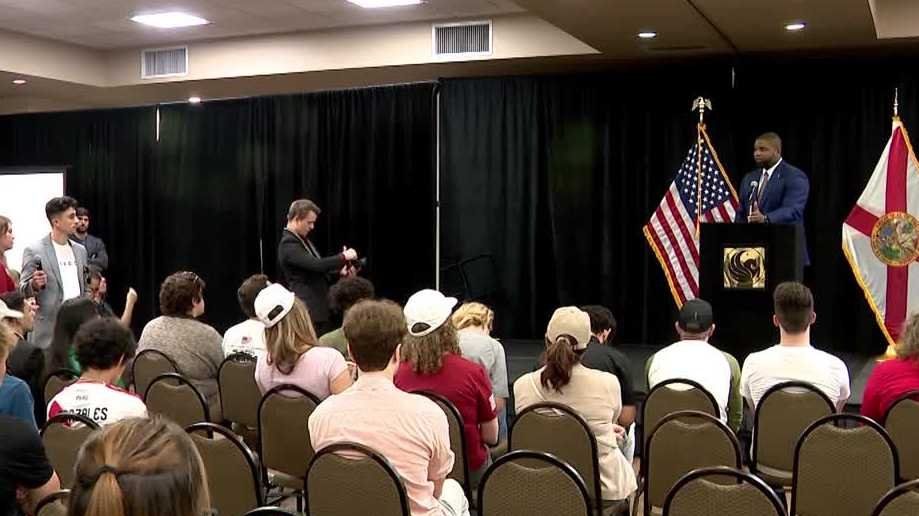 Byron Donalds speaks at UCF Turning Point USA chapter