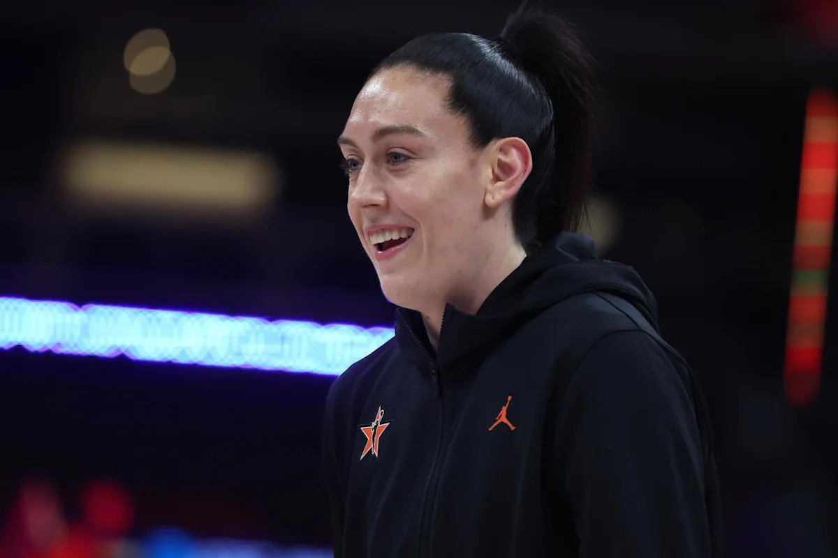 Former UConn Star Leads Team USA to Another Showdown with France