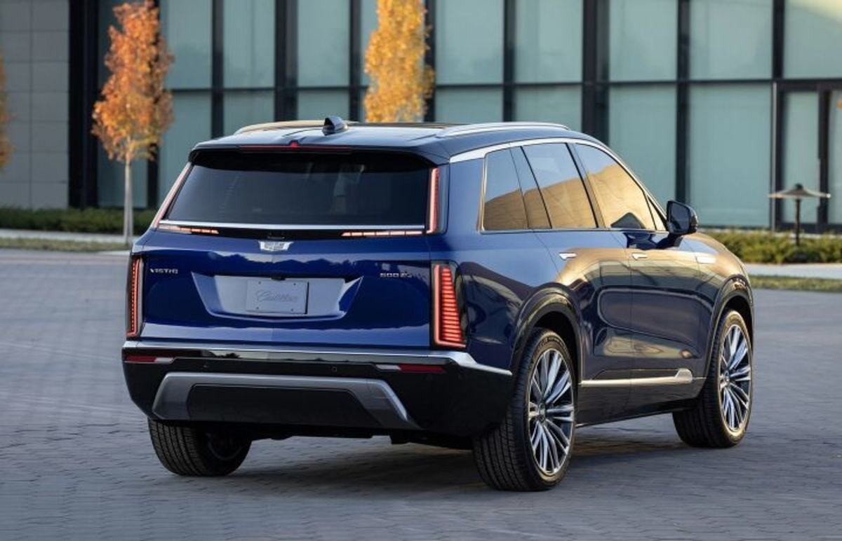 The Standard of... The U.S.A.? Cadillac Struggling in UK and Australia
