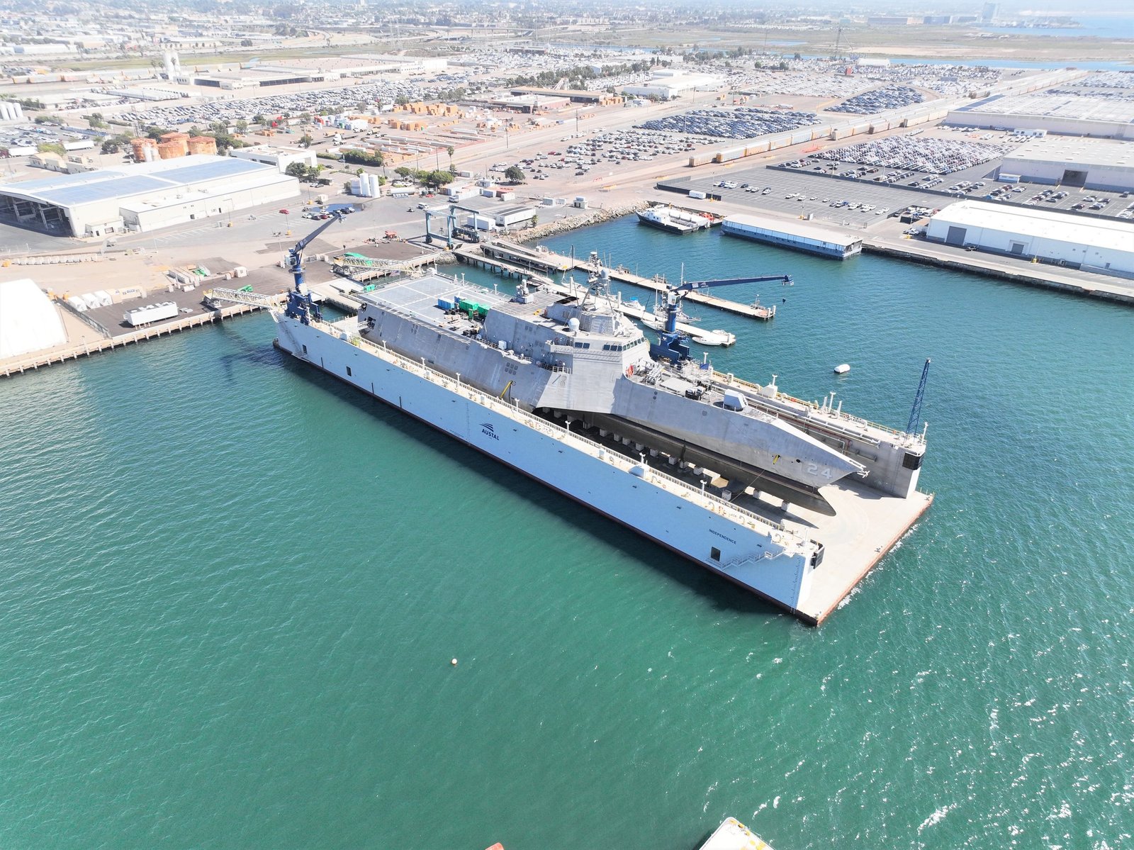 Austal USA Receives Contract for First Use of Newly Certified Dry Dock