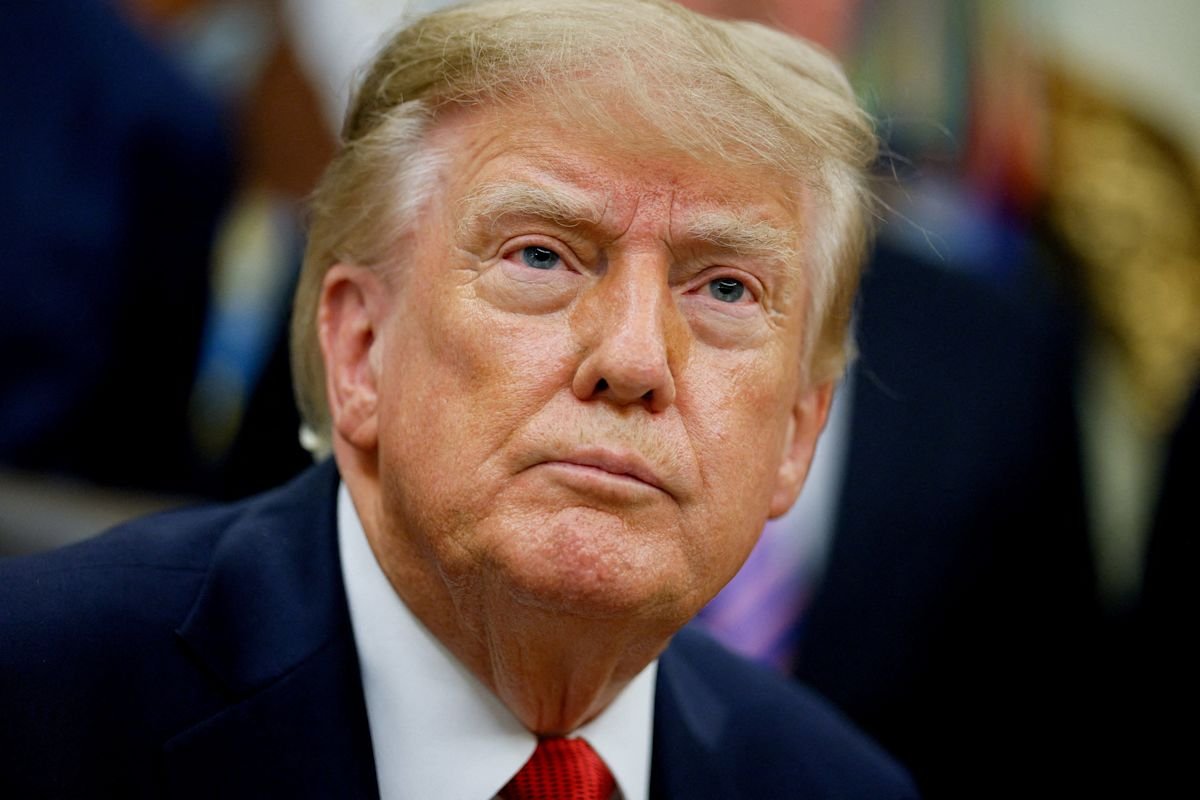 Trump says his triumphal arch will also serve as a 'military complex'
