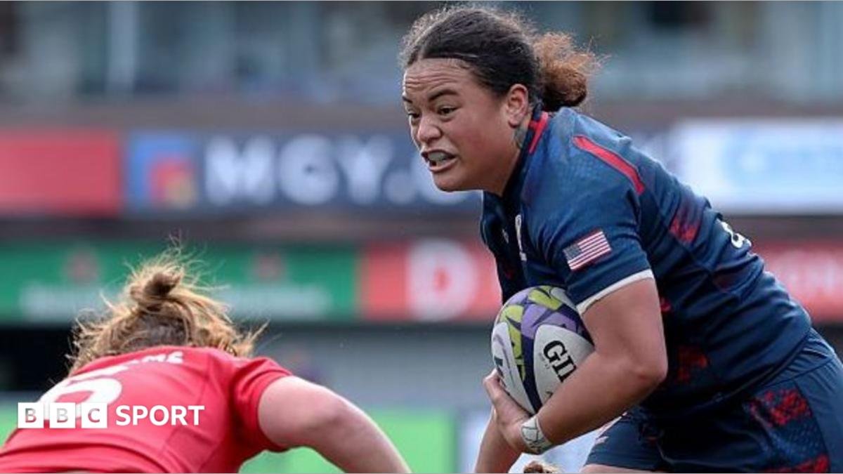 USA number eight Freda Tafuna