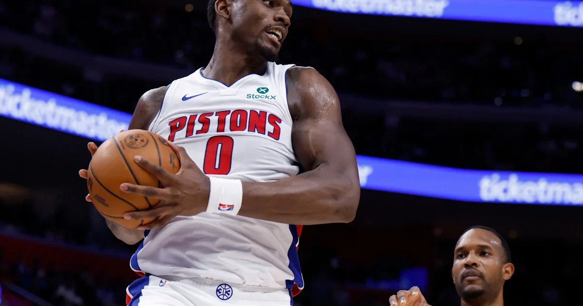 Jalen Duren ends standoff with Pistons, agrees to $200 million contract