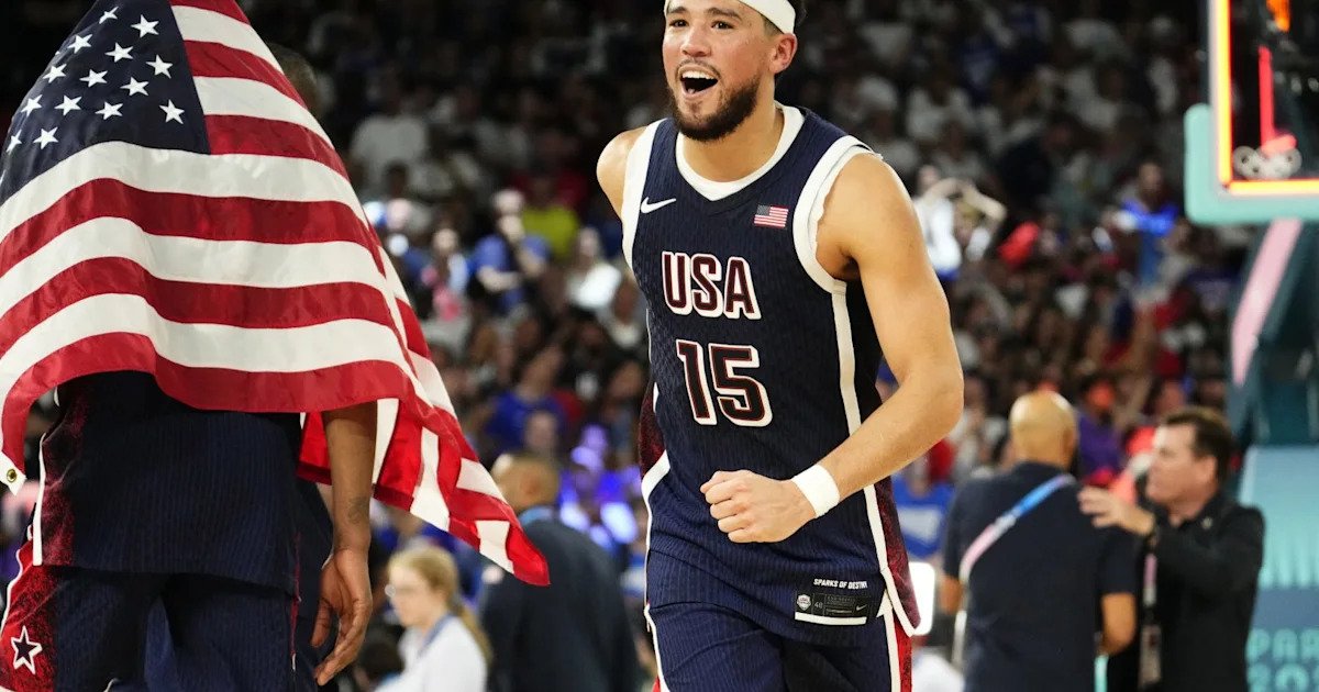 Team USA connects with Valley stars Devin Booker, Steve Nash ahead of friendly vs. Mexico