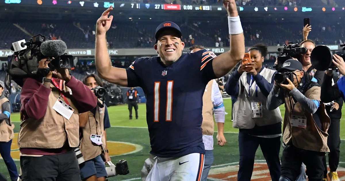 Case Keenum starts for Chicago Bears, quickly gives way to Tyson Bagent