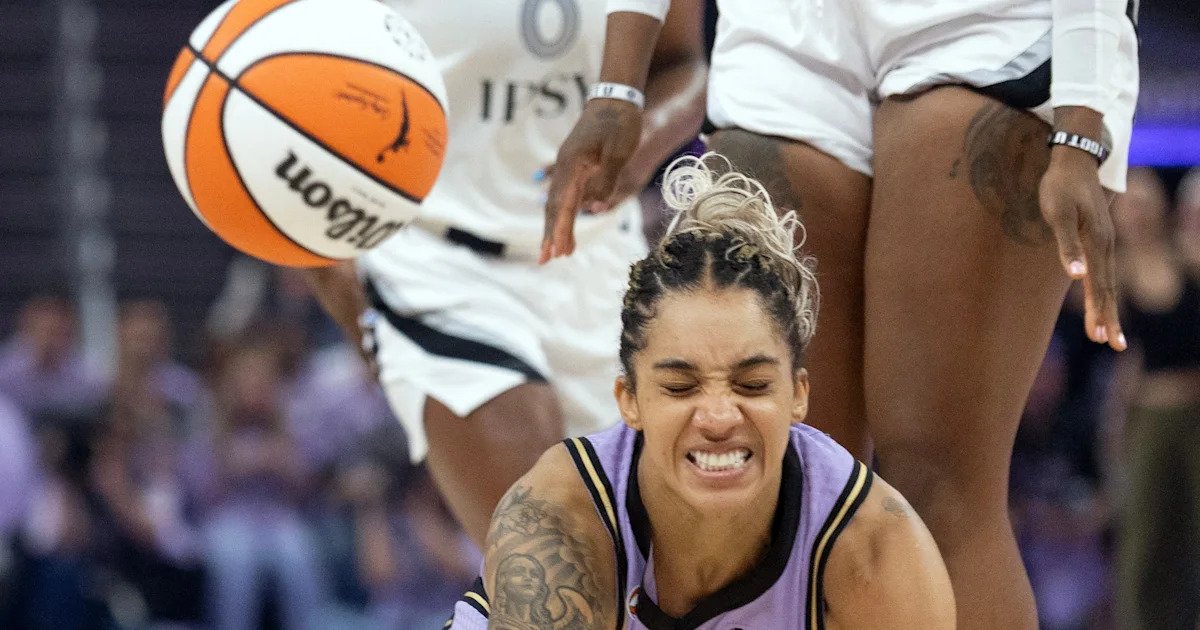 WNBA playoff winners and losers include Valkyries' Gabby Williams, Liberty turnovers