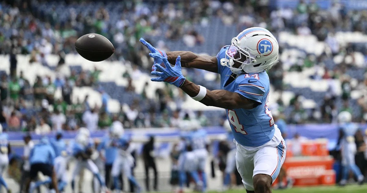 Carnell Tate explodes for 145 yards in Week 4