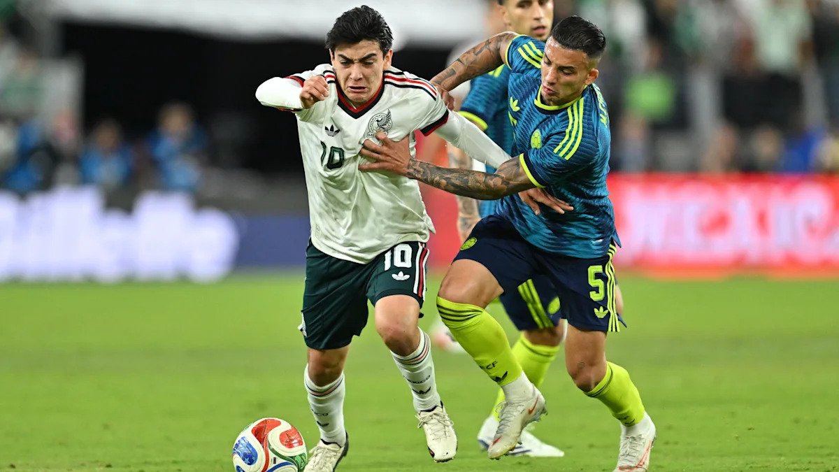 Why is Gilberto Mora not playing for Mexico vs Chile tonight?