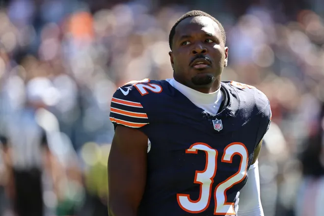 Oct 4, 2026; Chicago, Illinois, USA;  Chicago Bears safety Xavier Woods (32) on the field during warmups before the game against the New York Jets at Soldier Field.  Mandatory Credit: Mike Dinovo-Imagn Images