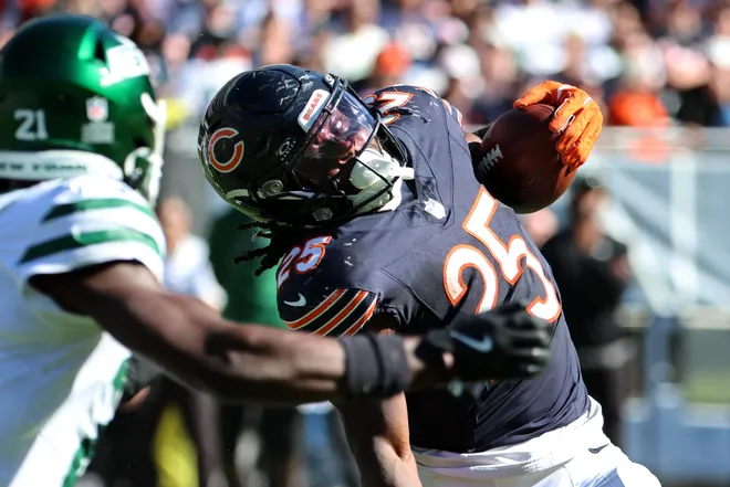 Oct 4, 2026; Chicago, Illinois, USA;  Chicago Bears running back Kyle Monangai (25) runs with the ball against the New York Jets during the second half at Soldier Field.  Mandatory Credit: Mike Dinovo-Imagn Images