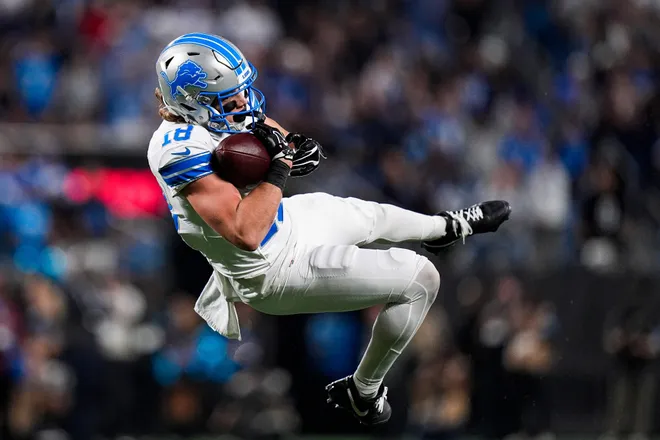 Detroit Lions wide receiver Isaac TeSlaa (18 makes a catch against the Carolina Panthers during the second half at Bank of America Stadium in Charlotte on Sunday, Oct. 4, 2026.